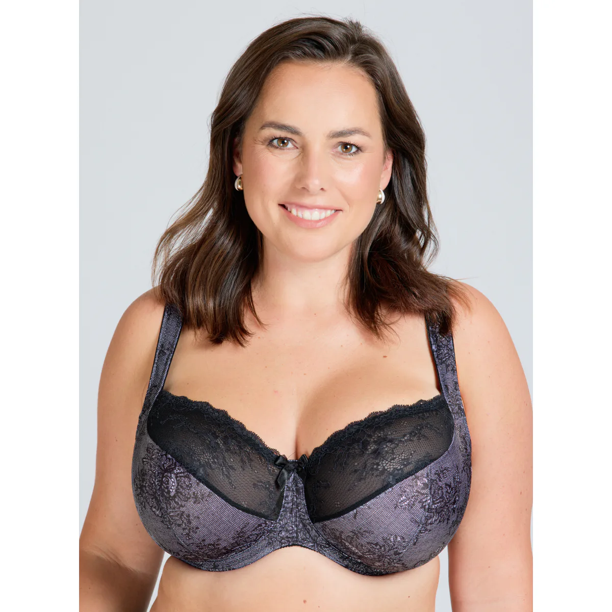 Triola Comfy-Fit nevyztužená podprsenka s flexi kosticemi černo-bílá 21777 - černo-bílá barva černo-bílá košíček M obvod 80