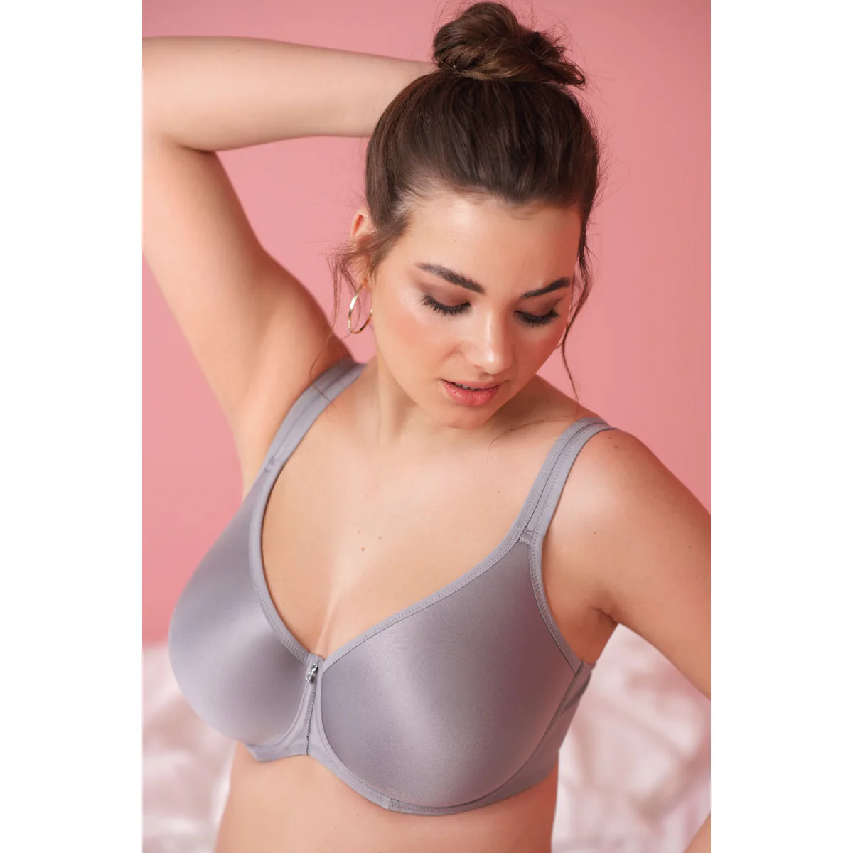 Triola Perfect Fit bezešvá a tence vyztužená podprsenka šedo-fialová 28746 - šedo-fialová barva šedo-fialová košíček F obvod 85